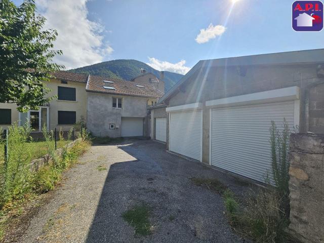 Immeuble de rapport 270m² Ax les Thermes