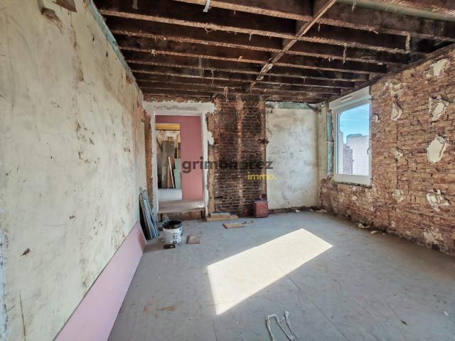 IMMEUBLE DE RAPPORT 3 LOTS A TRAVAUX LILLE FIVES