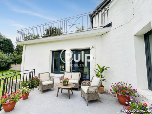 IMMEUBLE DE RAPPORT 3 LOTS JARDIN PARKING