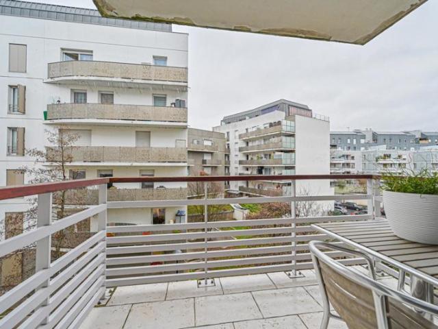 Immeuble de standing 2006 à vendre sur Alfortville