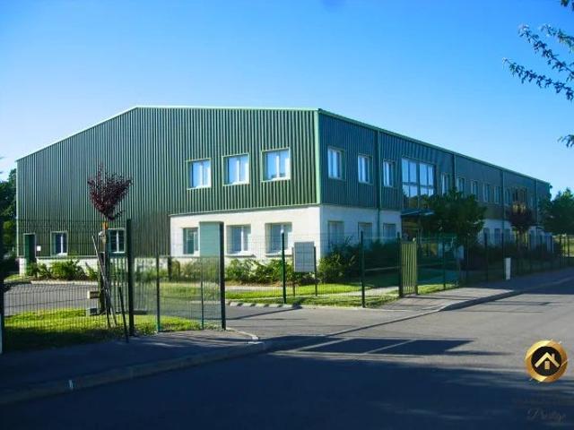 IMMEUBLE D'INVESTISSEMENT | 1 411 m² | 8,5 % DE RENDEMENT | POTE