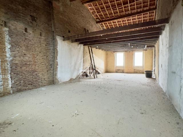 Immeuble d'investissement à terminer 150m² Saint Méard de Gurçon