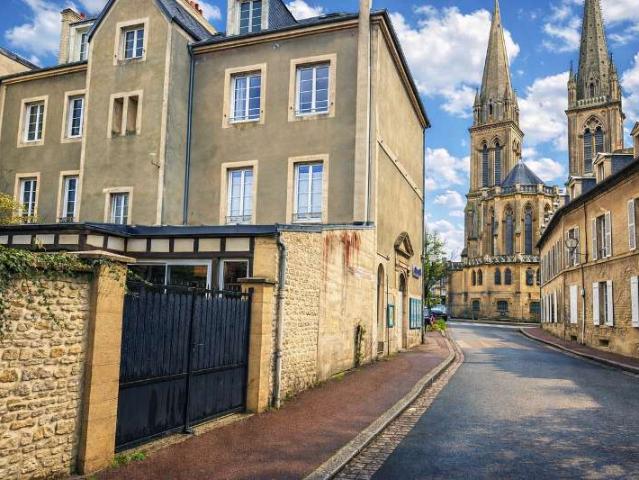 Immeuble Douvres la Délivrande 14