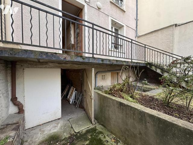 Immeuble en vente à Maisons Laffitte, Île de France, 550000€