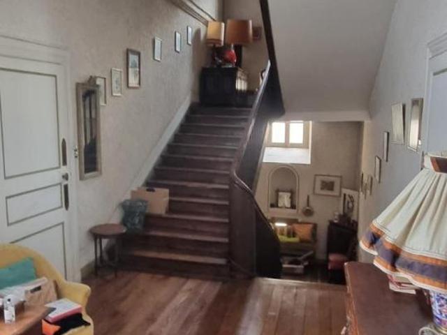Immeuble en vente à Melle, Nouvelle Aquitaine, 325000€