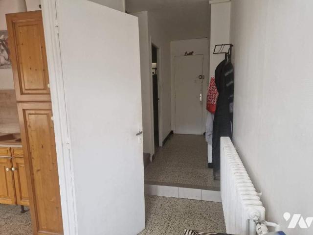 Immeuble en vente à Neuville lès Dorengt, Hauts de France, 116500€