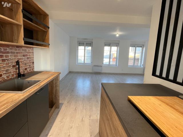 Immeuble en vente à Nouvion en Thiérache, Hauts de France, 186000€