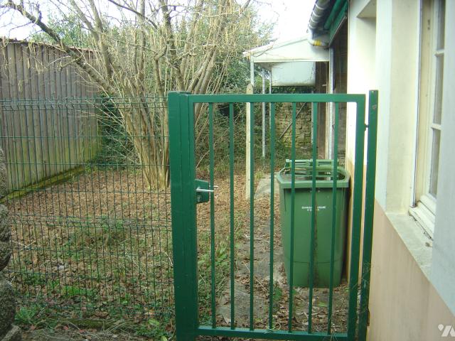 Immeuble en vente à Alençon, Normandie, 54000€