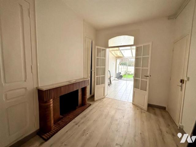 Immeuble en vente à Amiens, Hauts de France, 260000€