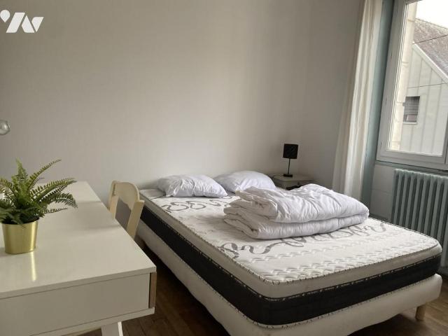 Immeuble en vente à Angers, Pays de la Loire, 345000€
