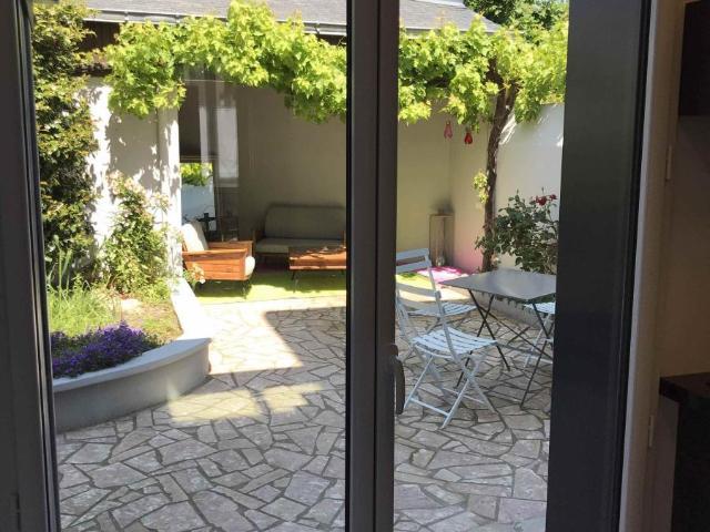 Immeuble en vente à Angers, Pays de la Loire, 575000€