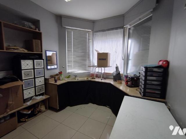 Immeuble en vente à Arques, Hauts de France, 203520€