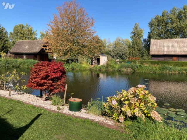 Immeuble en vente à Béthencourt sur Somme, Hauts de France, 1250 €