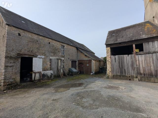 Immeuble en vente à Cambe, Normandie, 86500€