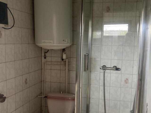 Immeuble en vente à Caudebec lès Elbeuf, Normandie, 199500€