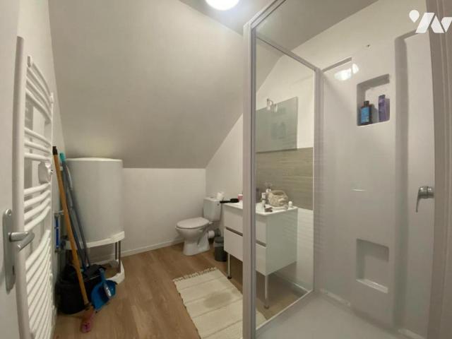 Immeuble en vente à Dol de Bretagne, 472120€