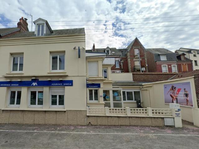 Immeuble en vente à Eu, Normandie, 320000€