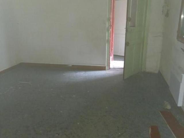 Immeuble en vente à Fère en Tardenois, Hauts de France, 120000€