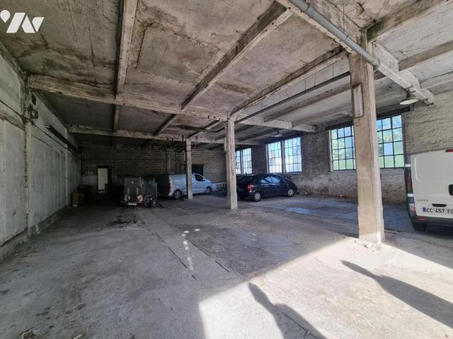 Immeuble en vente à Fruges, Hauts de France, 219060€