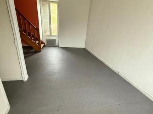 Immeuble en vente à Guingamp, Bretagne, 145500€