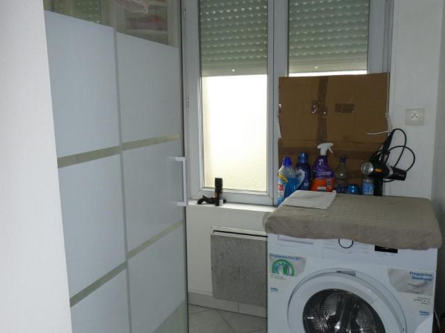 Immeuble en vente à Lisieux, Normandie, 200450€