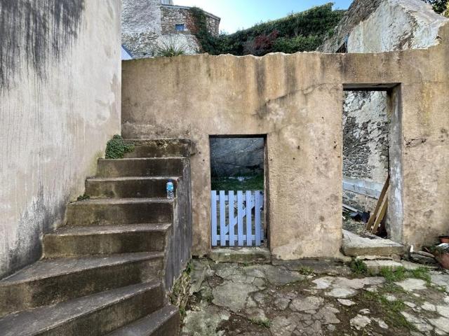 Immeuble en vente à Palais, Bretagne, 141000€