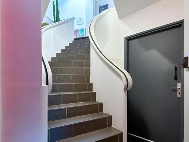 Immeuble en vente à Paris 17e Arrondissement, Île de France, 7625 €
