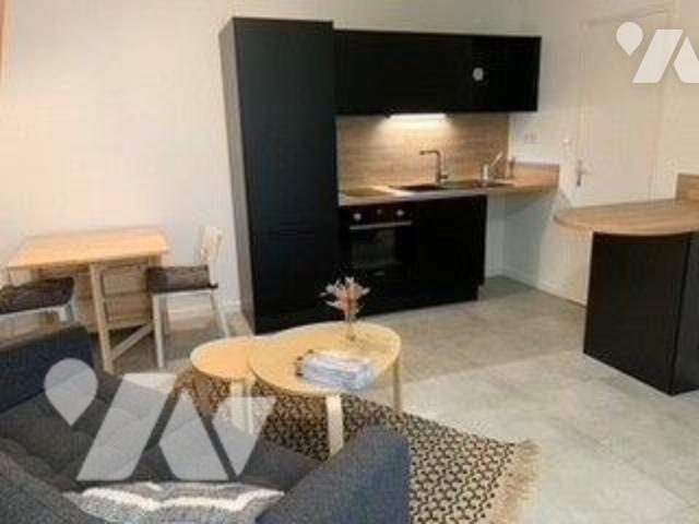 Immeuble en vente à Rennes, Bretagne, 251520€