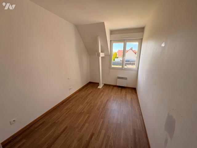 Immeuble en vente à Saint Nicolas d'Aliermont, Normandie, 323000€