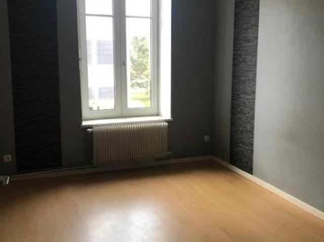 Immeuble en vente à Saint Dié des Vosges, Grand Est, 225000€