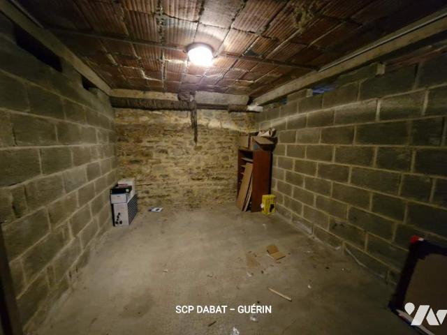 Immeuble en vente à Saint Hilaire du Harcouët, Normandie, 175000€
