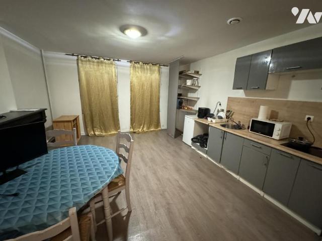 Immeuble en vente à Valenciennes, Hauts de France, 259000€
