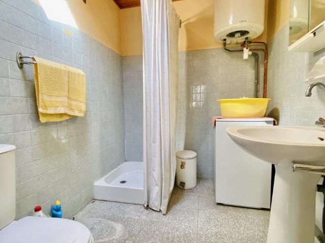 Immeuble en vente à Vendargues, Occitanie, 170000€