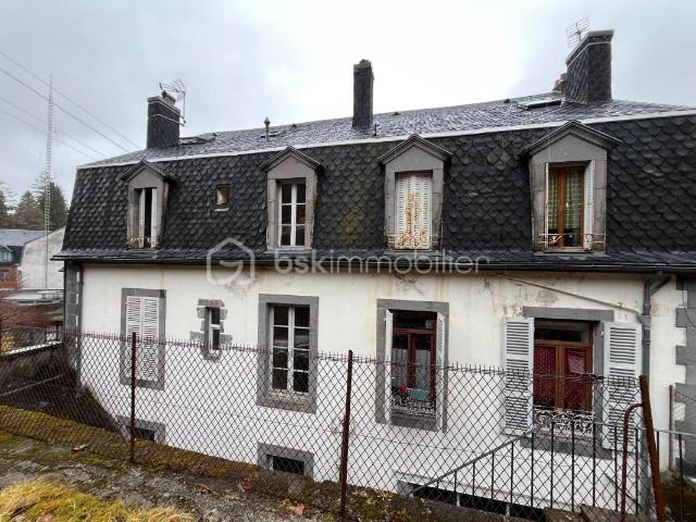 Immeuble en pierre