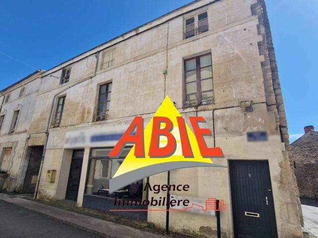 Immeuble Fontenay le Comte 85