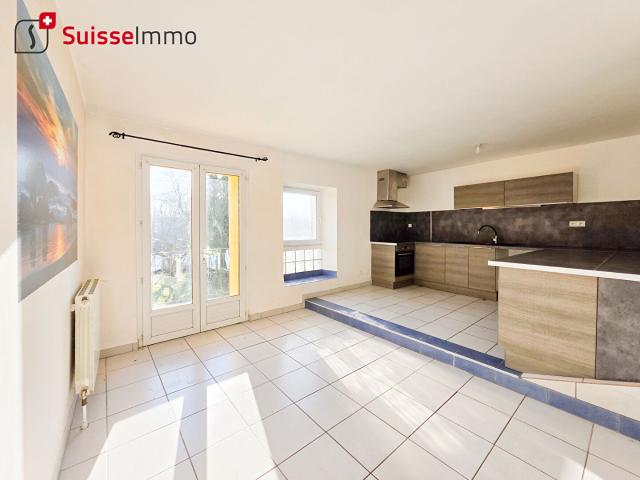 Immeuble L Isle Sur Le Doubs 9 pièce s 186 m2