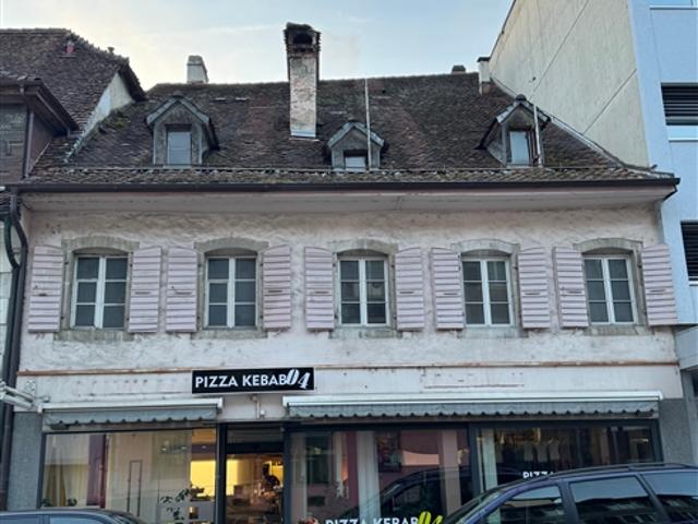 Immeuble à rénover projet de rénovation et permis en force fort rendement potentiel