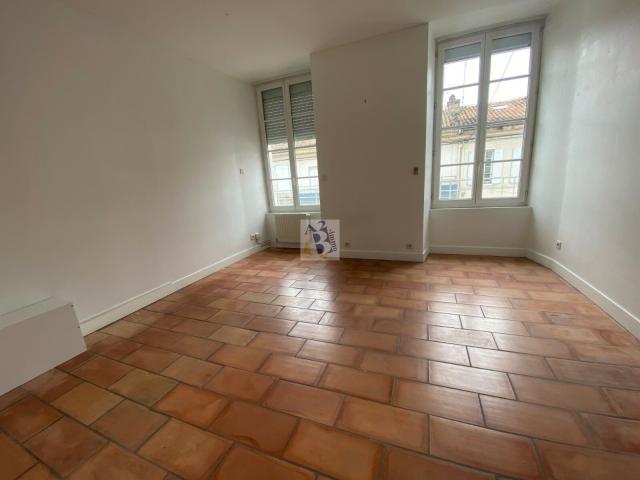 Immeuble/ Maison 280m² Angoulême