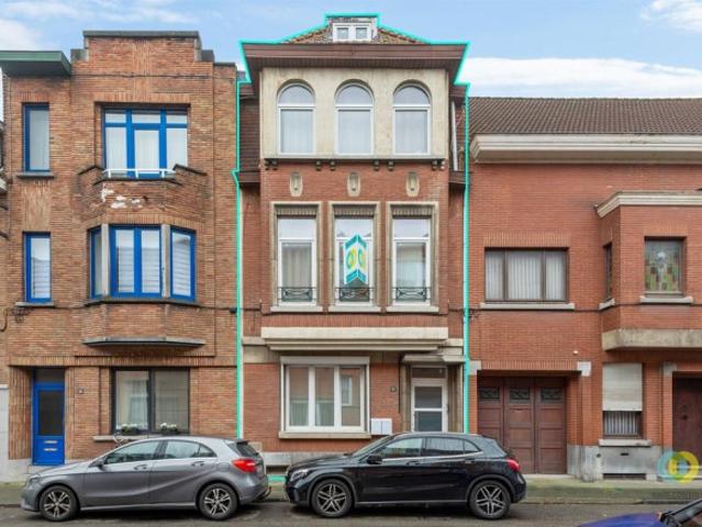 Immeuble résidentiel avec possibilité de 3 appartements