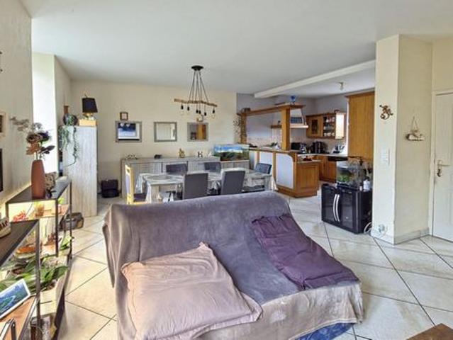Immeuble mixte centre bourg – murs commerciaux + logement