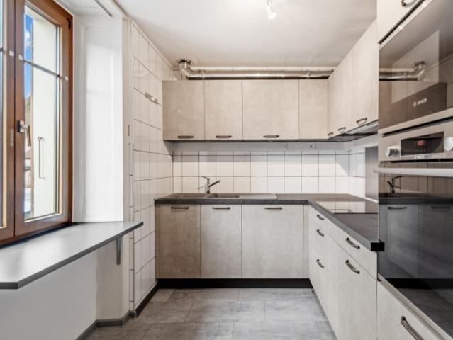 IMMEUBLE MIXTE  FLEURIER CENTRE