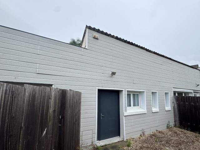 IMMEUBLE MONOPROPRIETE DE 4 STUDIOS