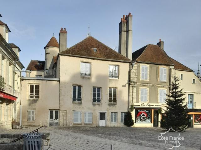 Immeuble Patrimonial de 4 lots, possibilité d'un 5e lot 314m² Clamecy
