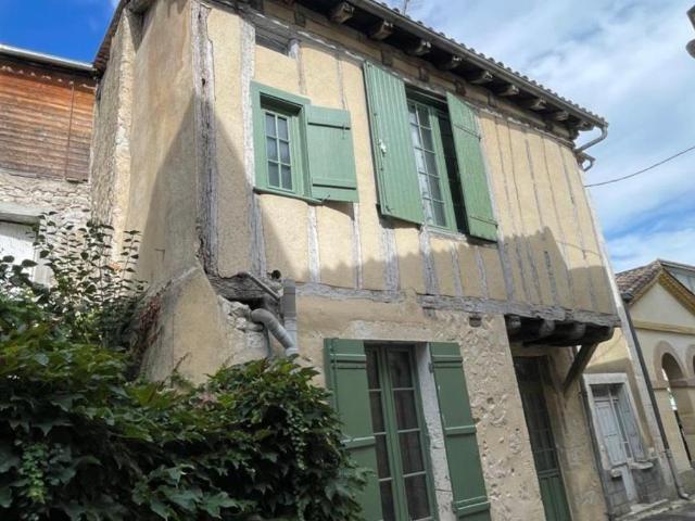 Immeuble plein centre Issigeac 190m² Issigeac