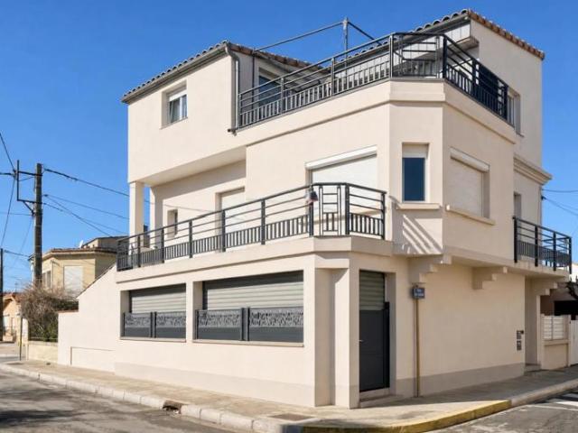 Immeuble rénové à Valras Plage