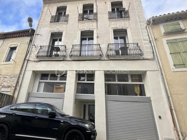 Immeuble rénové d’environ 350 m² à Thézan‑lès‑Béziers