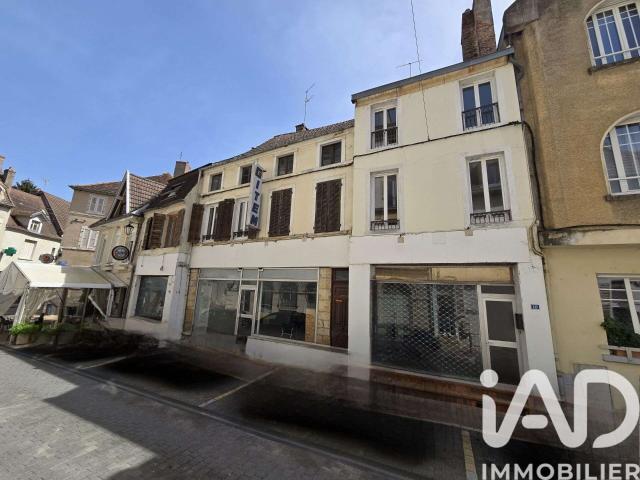 Immeuble Saint Jean de Losne 21