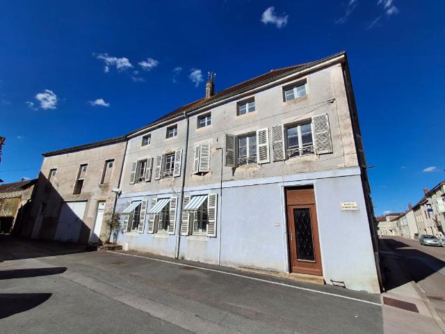 Immeuble/Maison proche Cluny