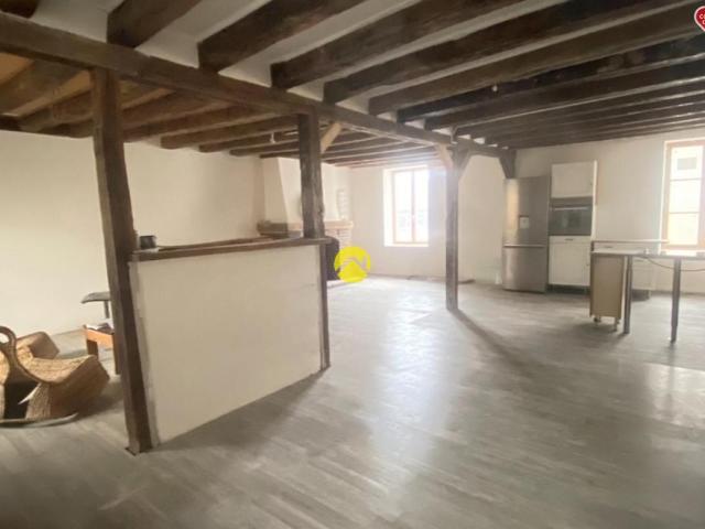 IMMEUBLEDE 360 M² 3 APPARTEMENTS