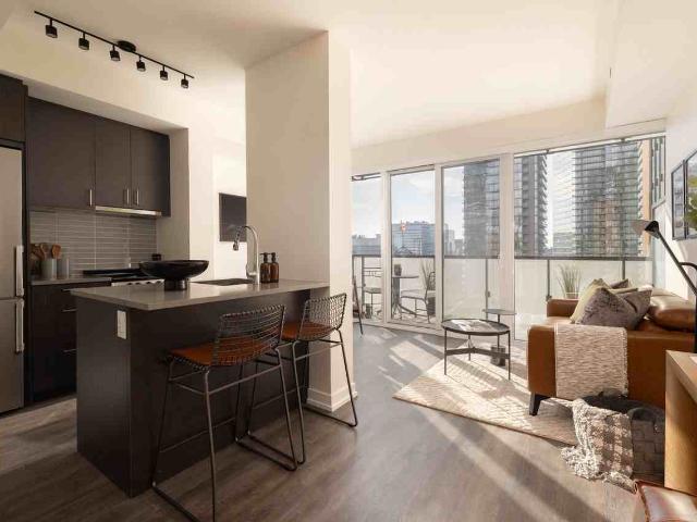 IMMIX 2 Bedroom Apartment for Rent at 7 Grosvenor St, Toronto, ON M4Y 0E2 Bay Street Corridor